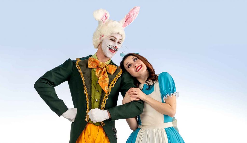 alice and white rabbit